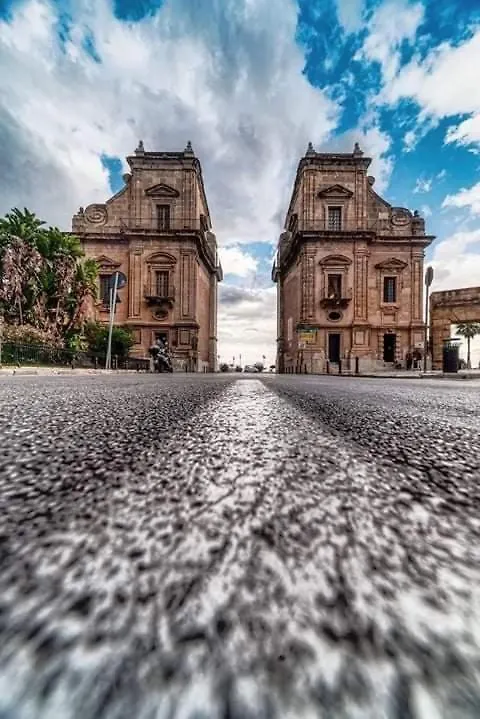 Centro Storico Low Cost Palermo Italia